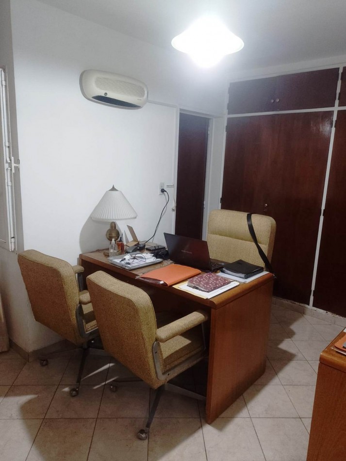 Hermosa casa en venta en Bo Parque Velez Sarfield