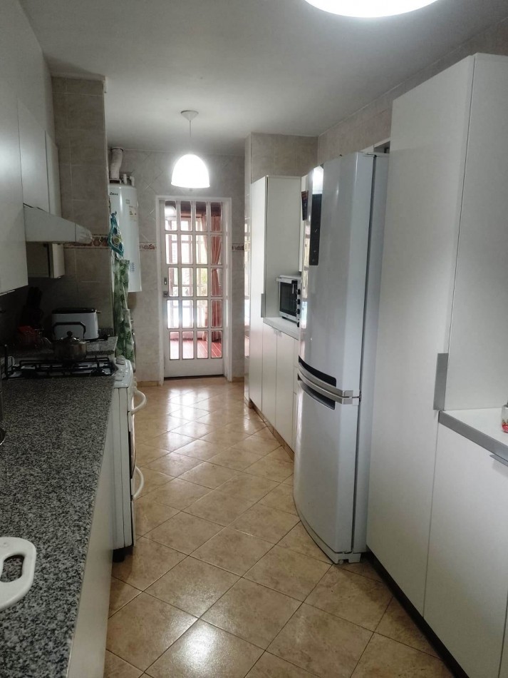 Hermosa casa en venta en Bo Parque Velez Sarfield
