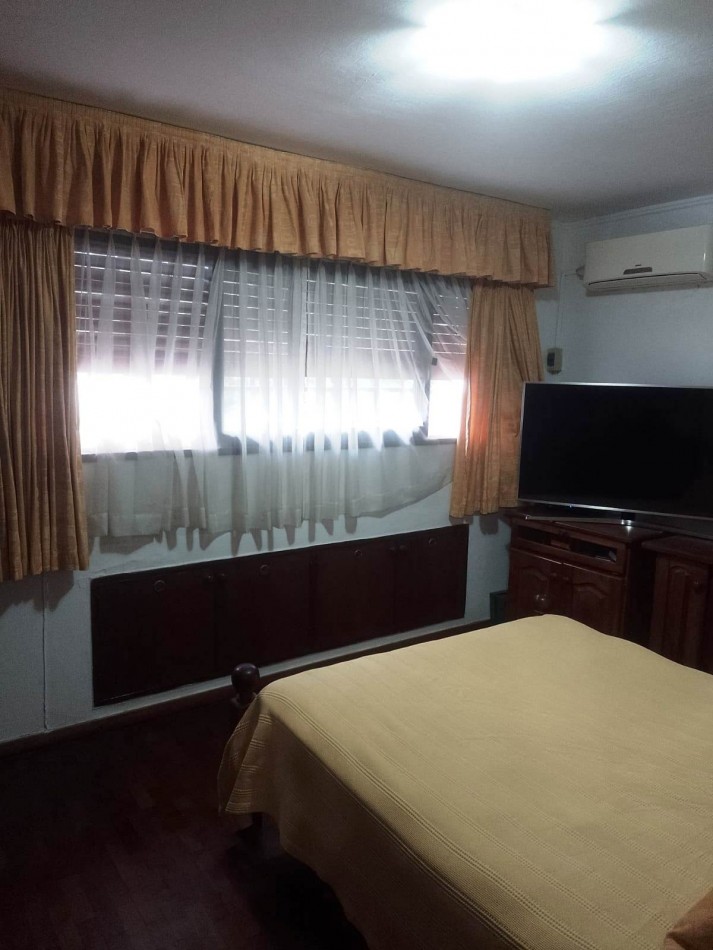 Hermosa casa en venta en Bo Parque Velez Sarfield