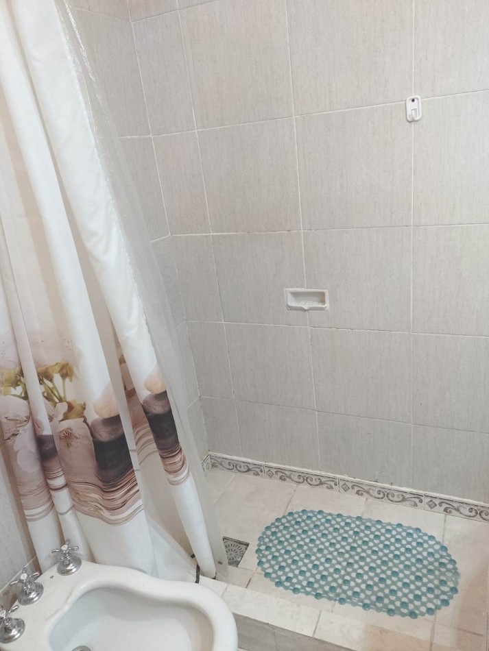 CASA EN VENTA ZONA RUTA 20