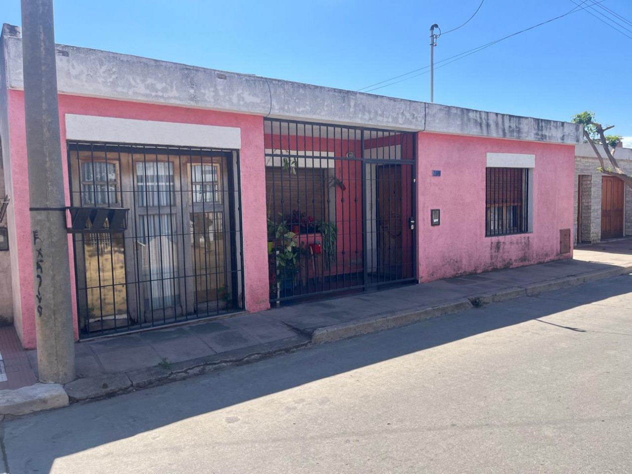 CASA EN VENTA BARRIO ALTO ALBERDI