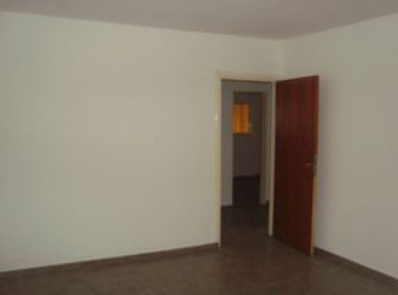 CASA EN VENTA Bo ALTO ALBERDI