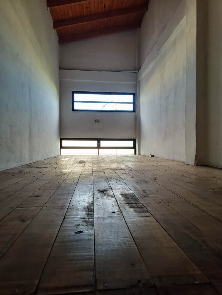 DEPOSITO EN ALQUILER ZONA AV. FUERZA AEREA 