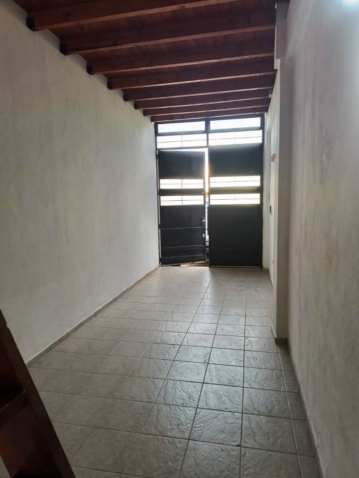 DEPOSITO EN ALQUILER ZONA AV. FUERZA AEREA 