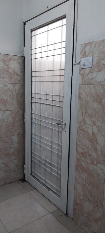 CASA EN VENTA ZONA RUTA 20 - BARRIO SAN ROQUE