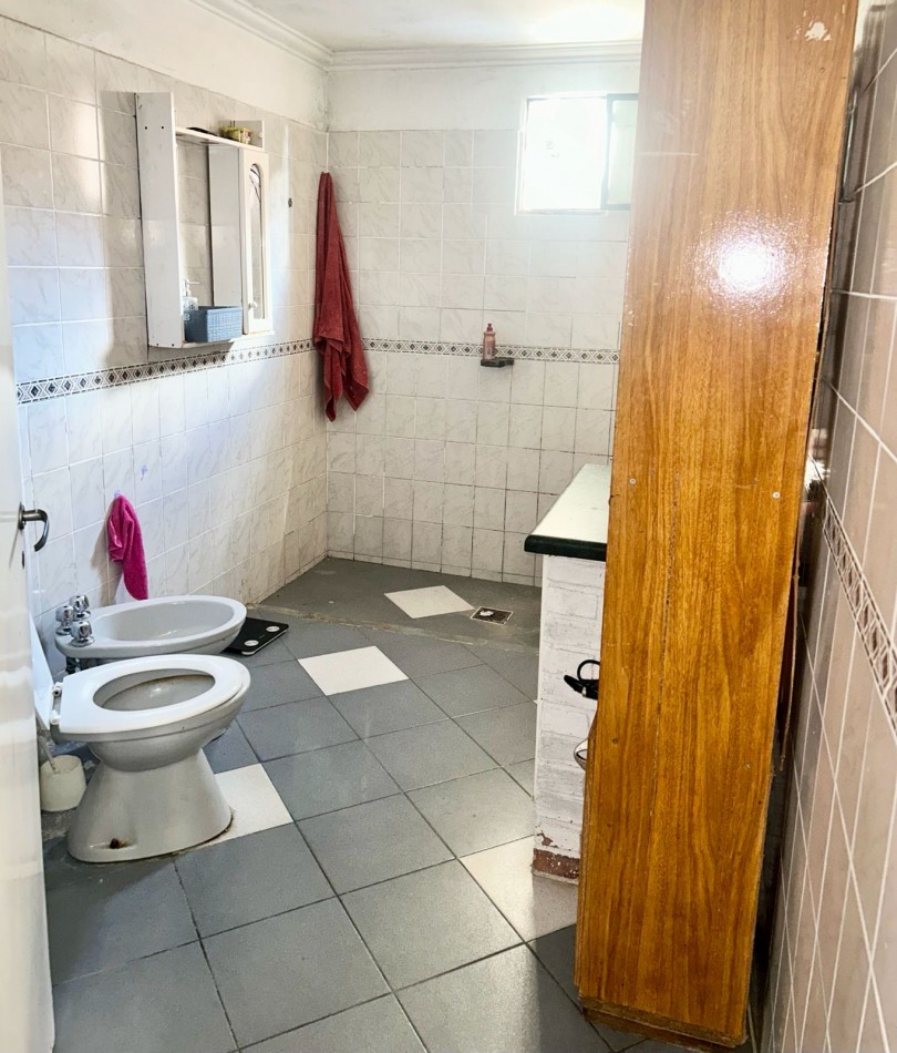 CASA EN VENTA ZONA RUTA 20 - BARRIO SAN ROQUE