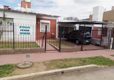 CASA EN VENTA BARRIO LOS NARANJOS/SAN RAFAEL